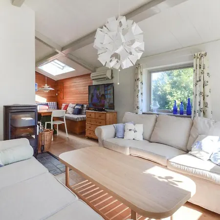 3 Bedroom Stunning In 別荘 スタイ
